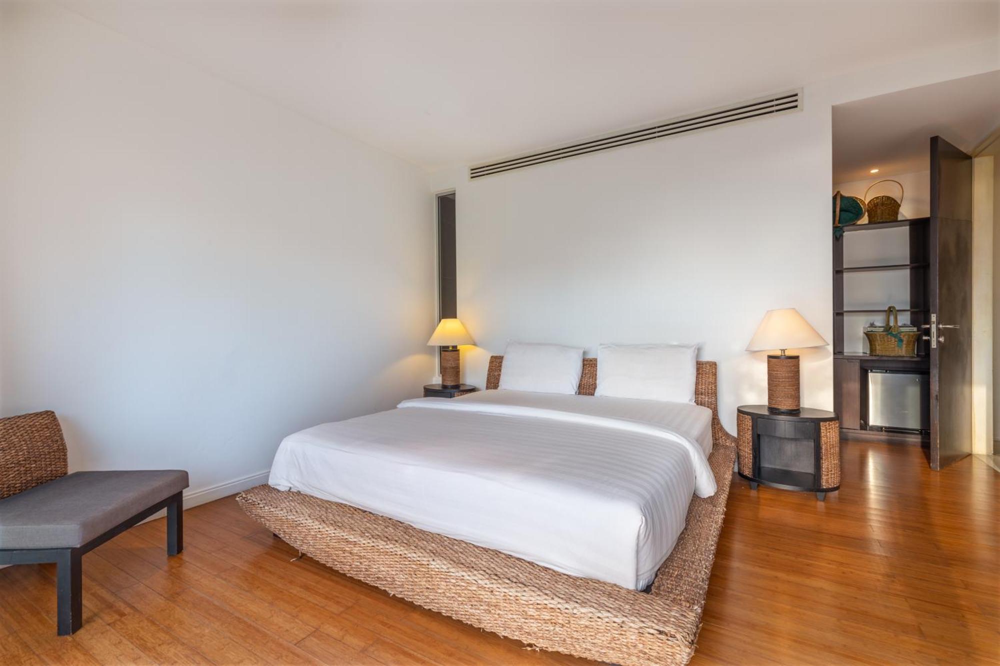 Surin Heights Villa Cameră foto